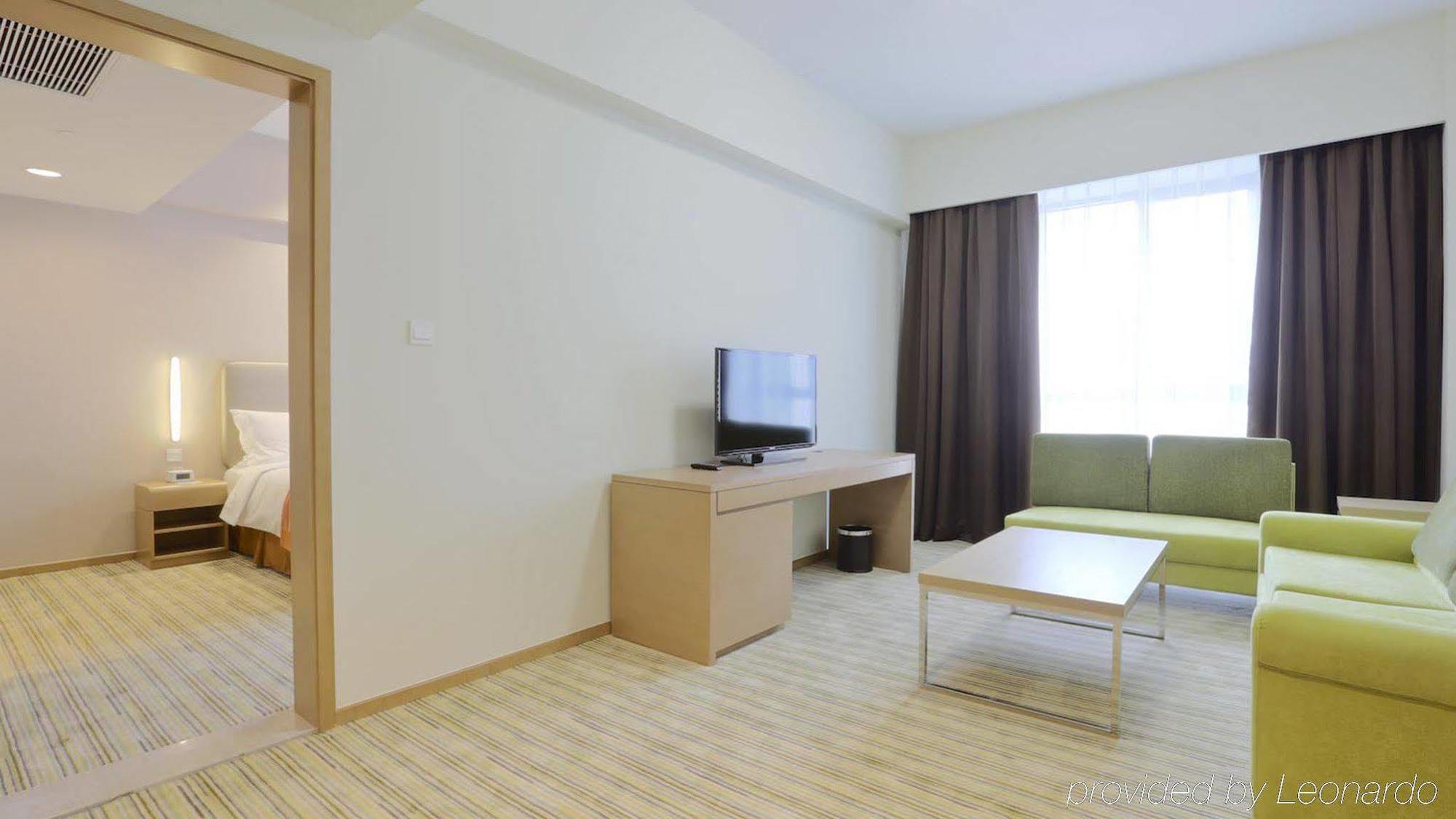 Holiday Inn Express Shanghai Gongkang By Ihg Dış mekan fotoğraf
